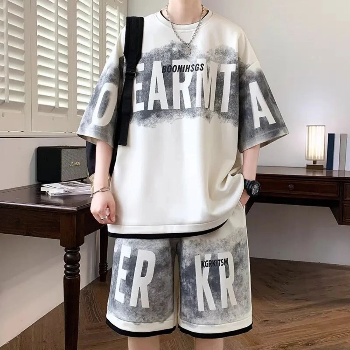 Stylish Men's Sport Set
