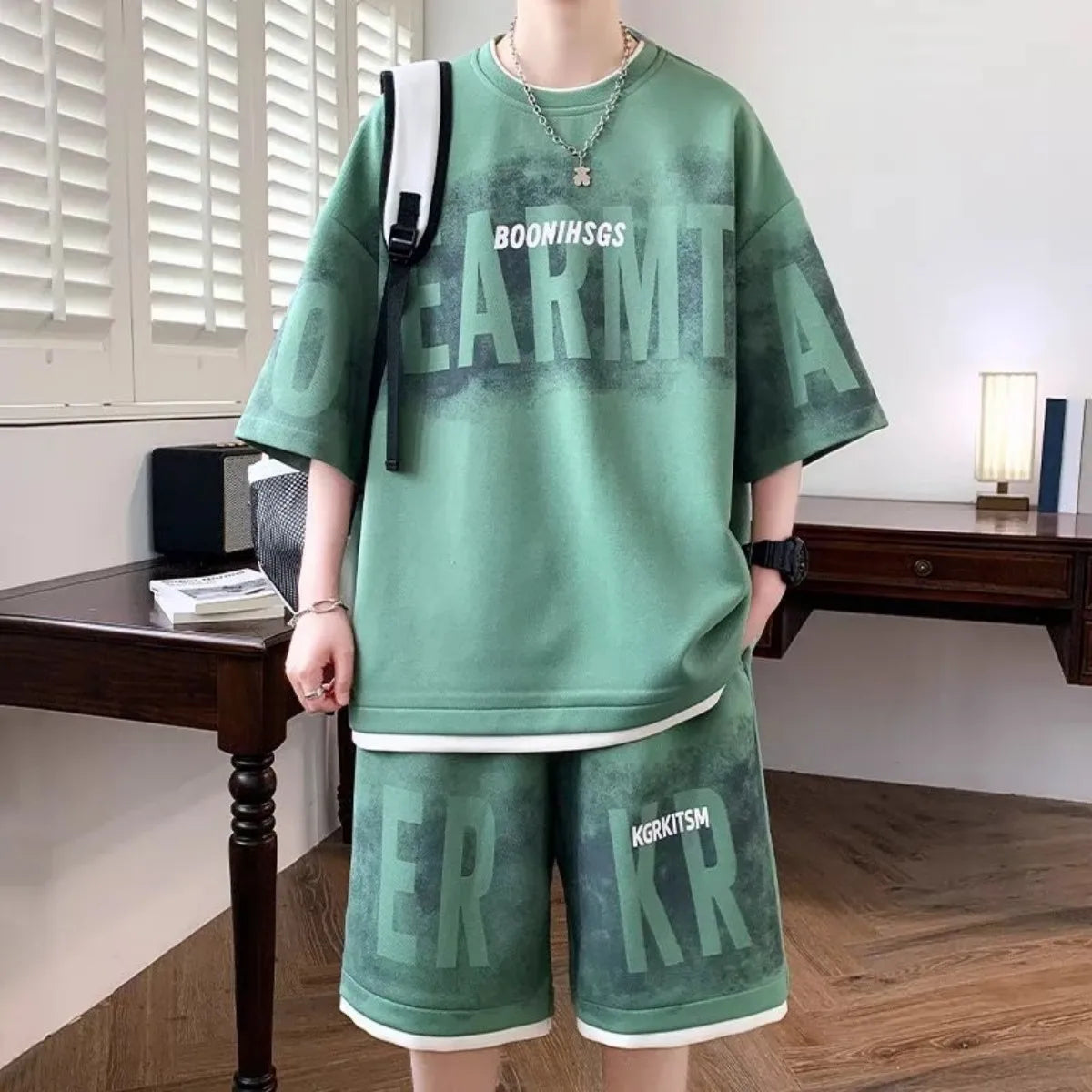 Stylish Men's Sport Set